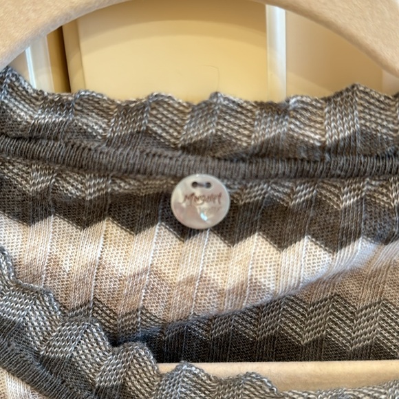 Margaret O'Leary Gray and White Striped Sweater size small - Picture 2 of 5